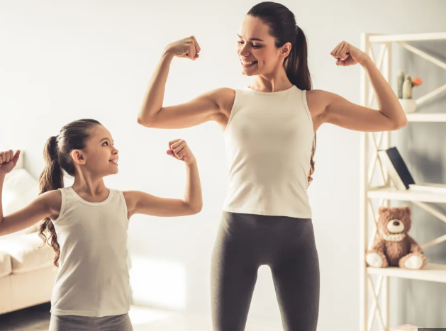 Un fitness qui s’intègre à la vie : le parcours d’une mère active vers l’équilibre entre famille et bien-être avec Yesoul
