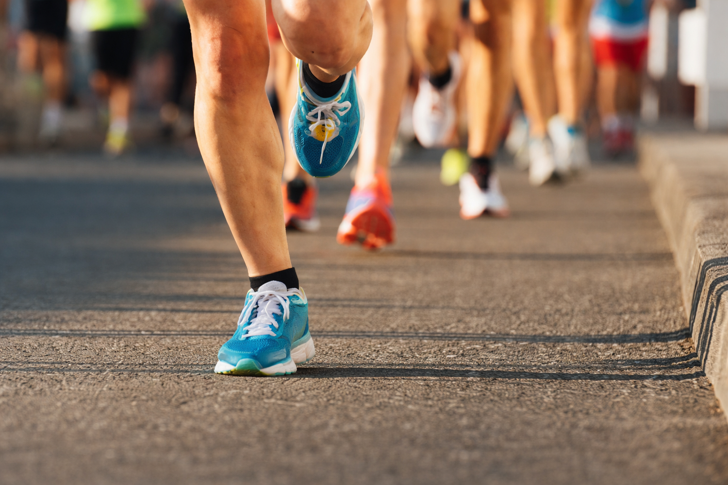 Entraînement au semi-marathon à domicile : des séances adaptées à toute la famille avec le tapis de course YESOUL T3S PLUS
