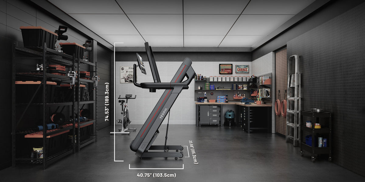 Tapis de course Yesoul T5 replié dans un salon